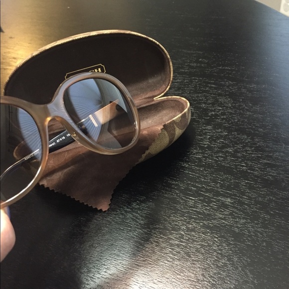 Coach Sunglasses - Picture 6 of 6